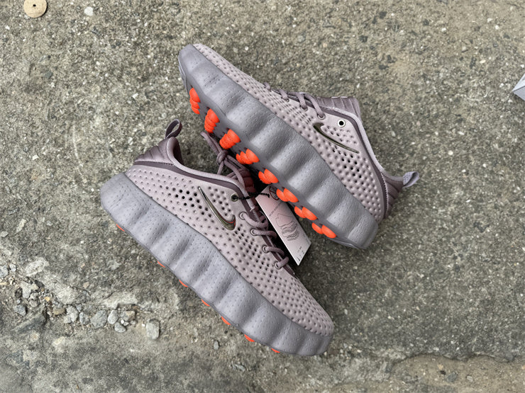 Mind 002 – Sneaker – Design‑Inspired Custom Footwear: Purple