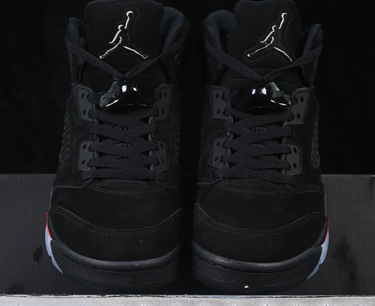 Jordan 5 – Design-Inspired "Halloween Edition" 2.0 Custom Tribute Build AJ5-HALLOWN2-537