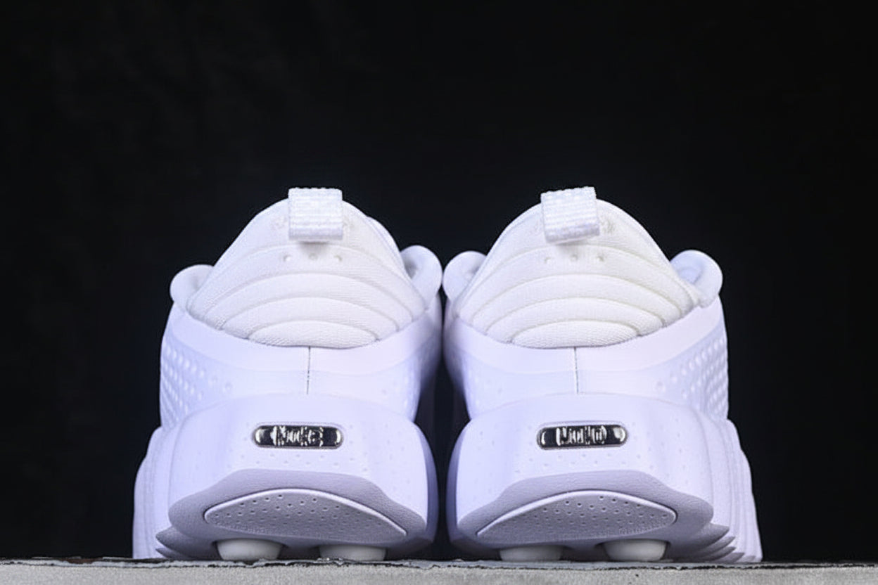 Mind 002 – Sneaker – Design‑Inspired Custom Footwear: Pure White