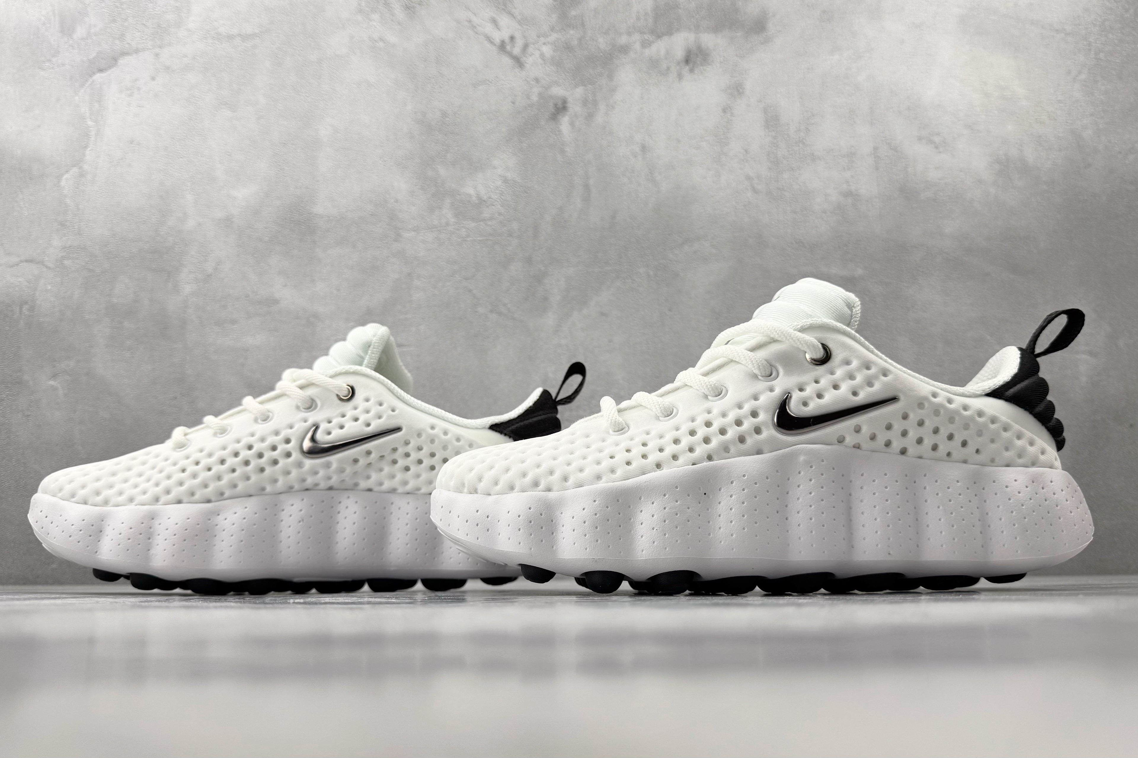 Mind 002 – Sneaker – Design‑Inspired Custom Footwear: Reverse Panda