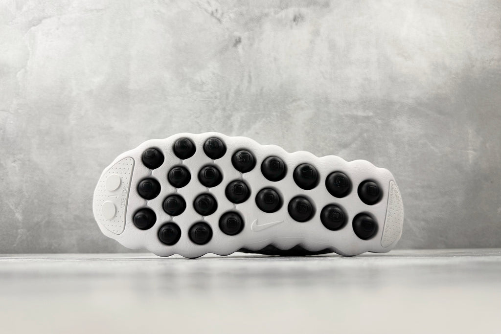 Mind 002 – Sneaker – Design‑Inspired Custom Footwear: Reverse Panda