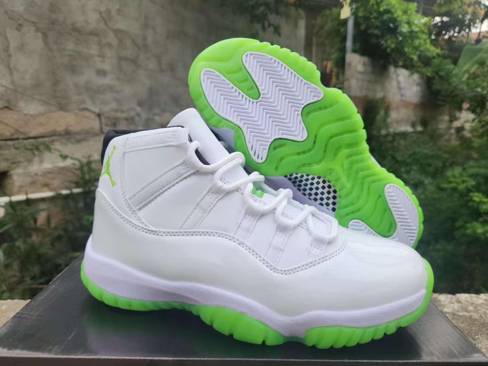 Jordan 11 Design‑Inspired “Iced Citrus” — Fantasy Build Custom Tribute — AJ11‑WHTLMGRN‑1124